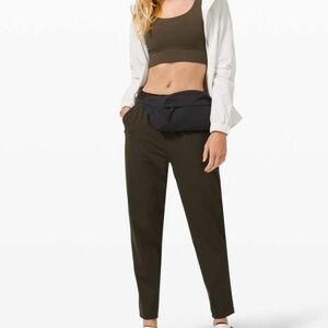 Lululemon Keep Moving 7/8 Pant Stretch High-Rise Womens Sz 4 olive green NWOT